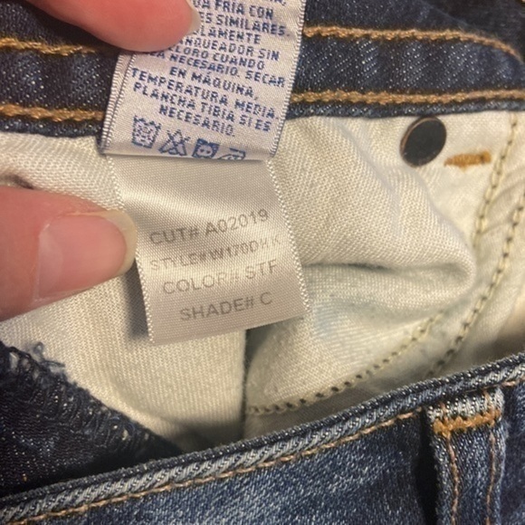 Hudson Bootcut Distressed Jean - Picture 9 of 9